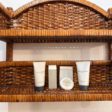 Encinar Del Abuelo * Casas del Castañar