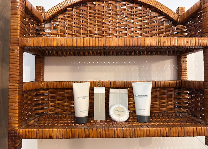 Encinar Del Abuelo * Casas del Castañar